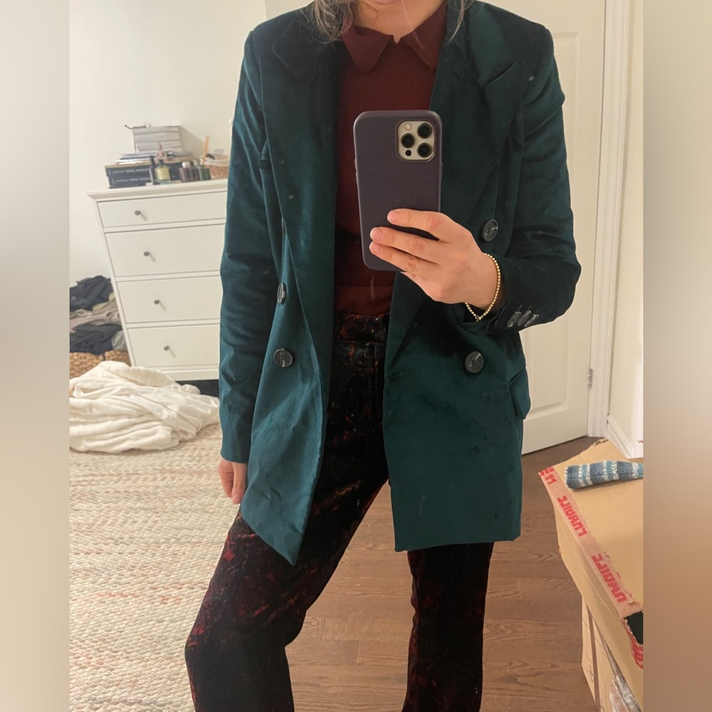 Blazer Free people forest green velvet , size smalll oversized